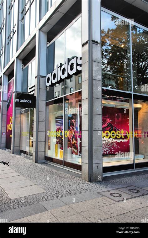 adidas store berlin kudamm